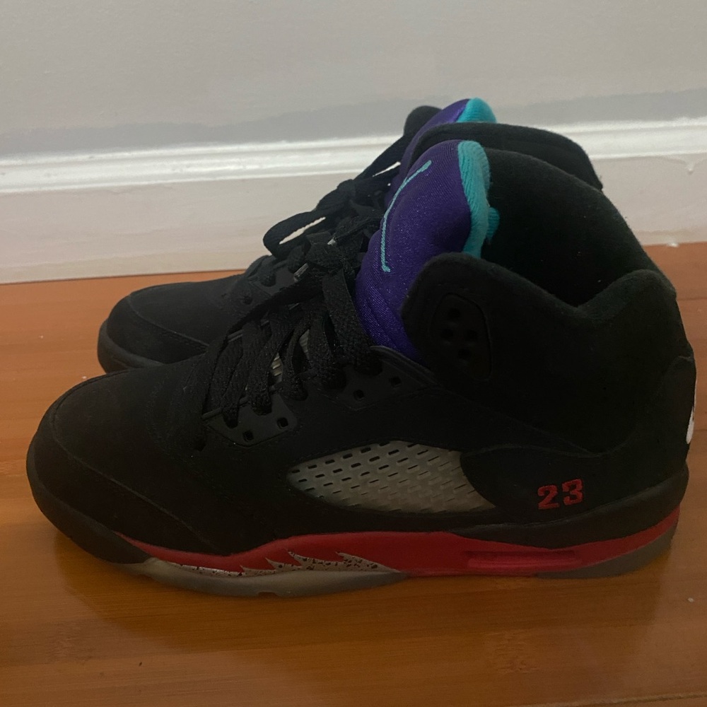 Us size 5 Men's - Air Jordan Retro 5 Top 3 Black Leather